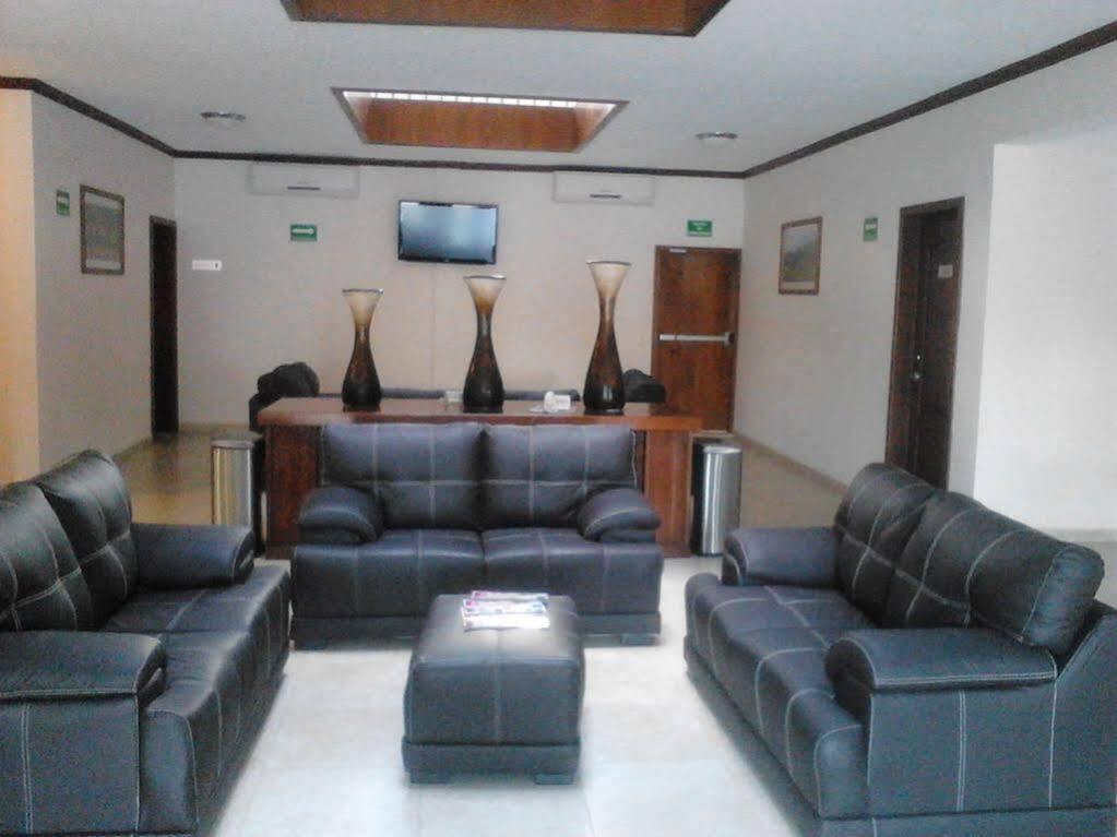 Monte Salerno Hotel & Suites Монтеморелос Экстерьер фото